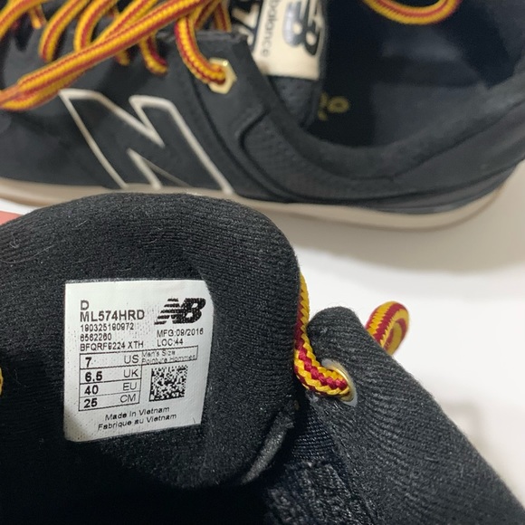 Men's New Balance 574 Classic ML574HRD Black/White Shoes Men’s Size 7 - Picture 7 of 9